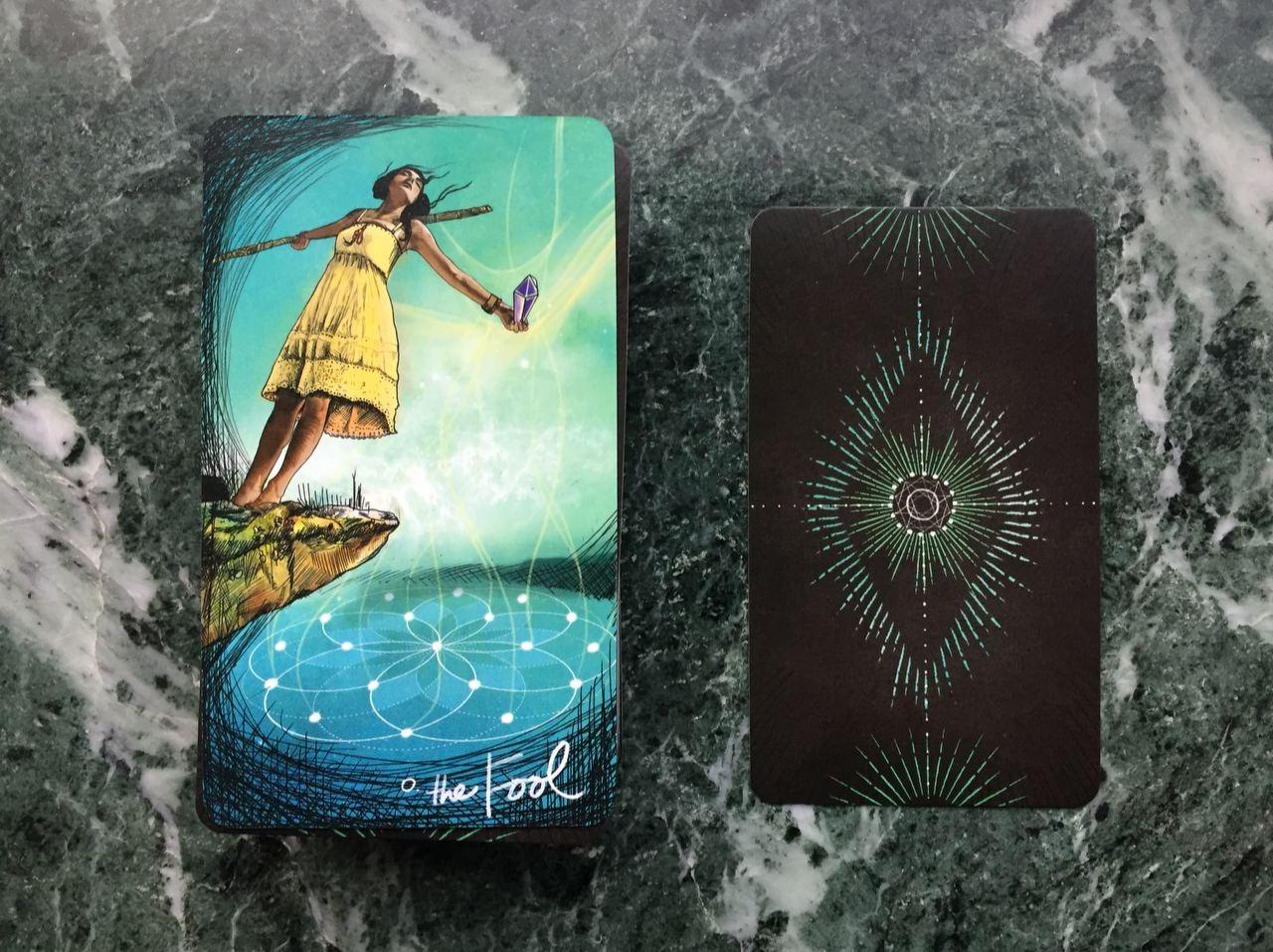 The Light Seer's Tarot – A Journey of Illumination - DeMoonn	