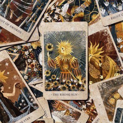 The Solar Kingdom Tarot Premium Edition