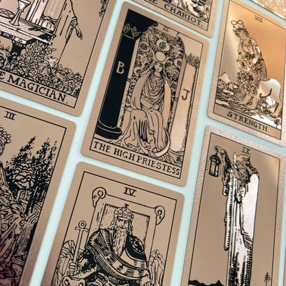 Waterproof Rose Gold Tarot - The Fool 	