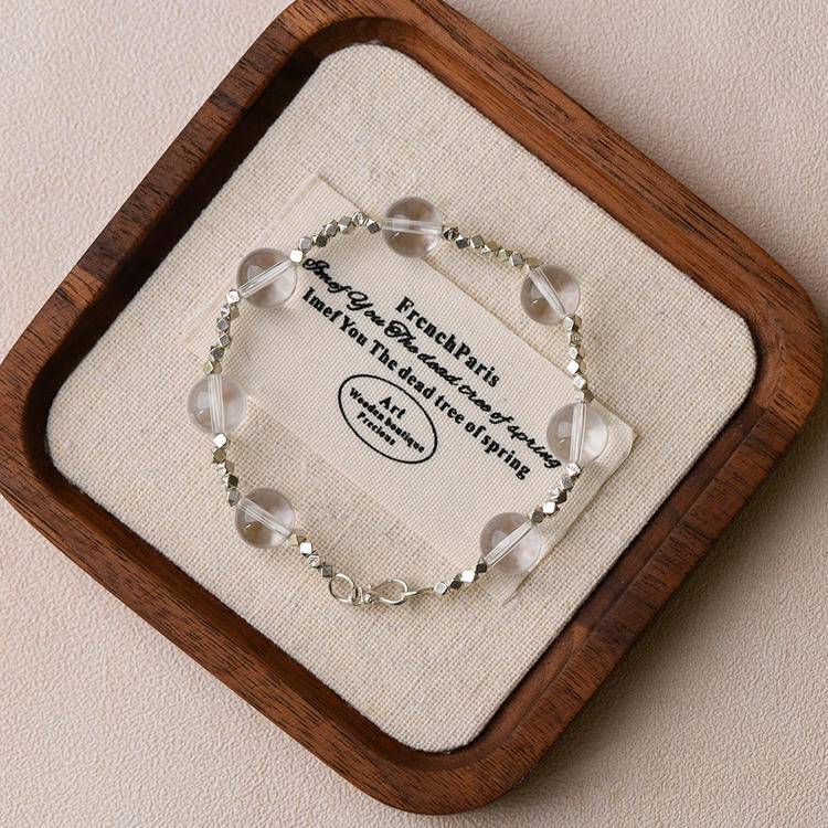 Clear quartz and silver beaded bracelet