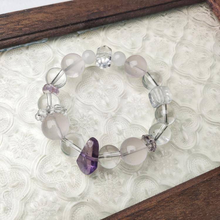 Rose quartz amethyst clear quartz bracelet texture