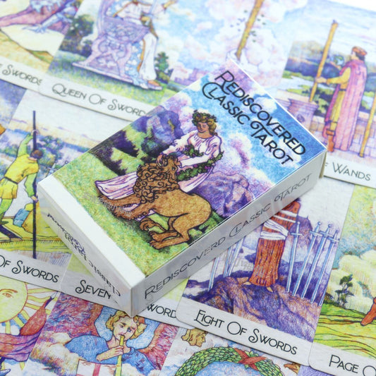 Rediscovered Classic Tarot deck – product view 1